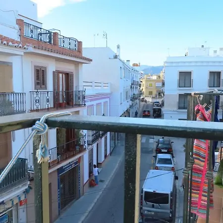 Nerjaluna Apartamento *