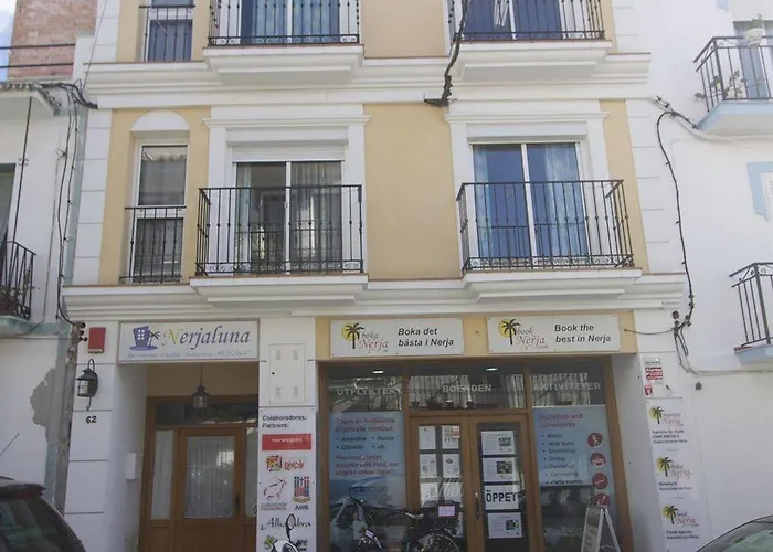 Apartamento Nerjaluna *